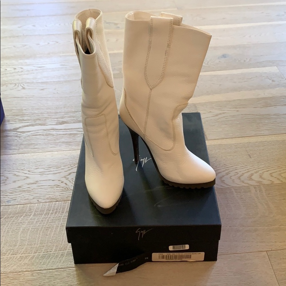 Giuseppe Zanotti Stiletto Ankle Bootie